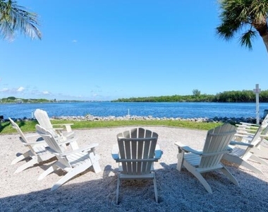 5125 Se Matousek Street - Photo Thumbnail 32