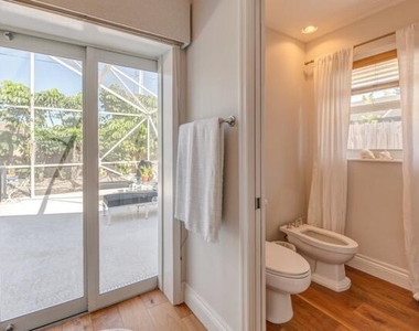 5125 Se Matousek Street - Photo Thumbnail 10