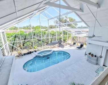 5125 Se Matousek Street - Photo Thumbnail 13