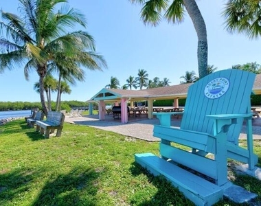 5125 Se Matousek Street - Photo Thumbnail 30