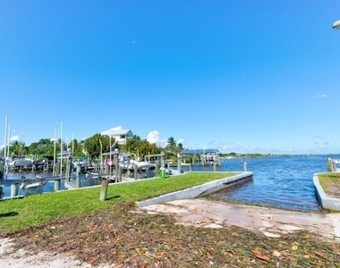 5125 Se Matousek Street - Photo Thumbnail 28