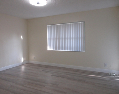 9180 Nw 40th Street - Photo Thumbnail 7