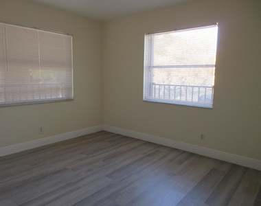 9180 Nw 40th Street - Photo Thumbnail 12