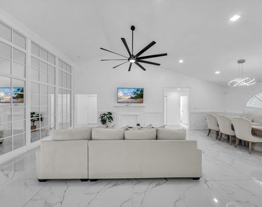 2065 Nw 127th Terrace - Photo Thumbnail 2