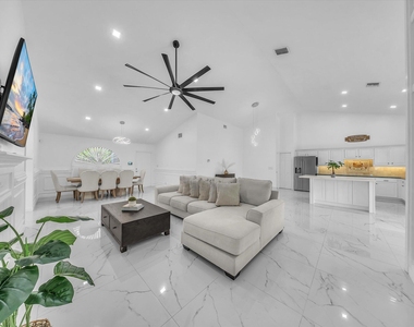 2065 Nw 127th Terrace - Photo Thumbnail 1