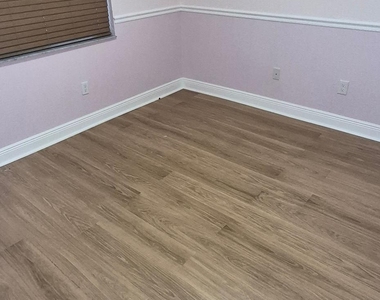 141 Monterey Bay Drive - Photo Thumbnail 7