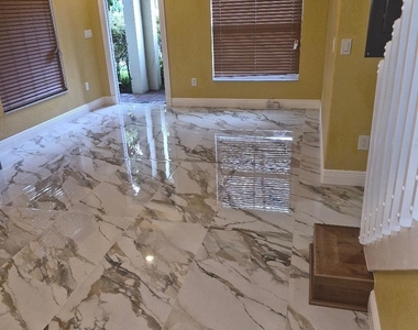 141 Monterey Bay Drive - Photo Thumbnail 4
