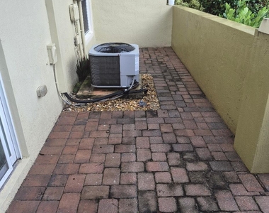 141 Monterey Bay Drive - Photo Thumbnail 2