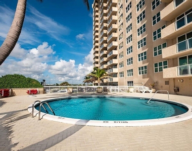 5440 N Ocean Drive - Photo Thumbnail 43