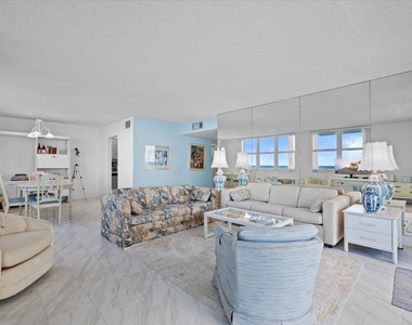 5440 N Ocean Drive - Photo Thumbnail 14