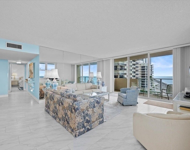 5440 N Ocean Drive - Photo Thumbnail 11