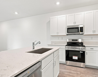 3718 Harborside Avenue - Photo Thumbnail 2