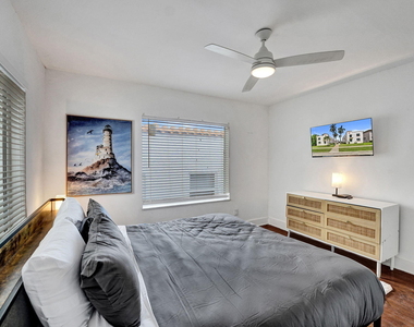 817 Tyler Street - Photo Thumbnail 53