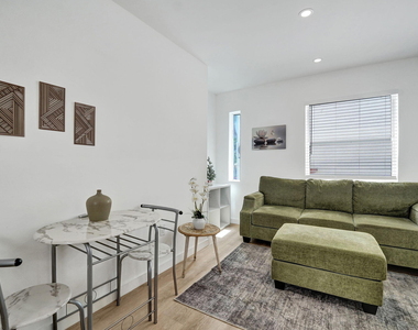 817 Tyler Street - Photo Thumbnail 30