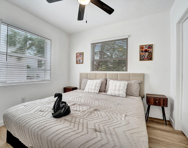 817 Tyler Street - Photo Thumbnail 17