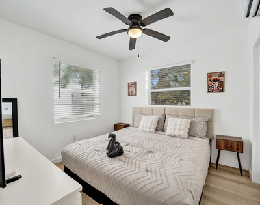 817 Tyler Street - Photo Thumbnail 18