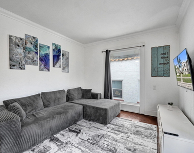 817 Tyler Street - Photo Thumbnail 62