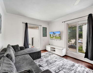817 Tyler Street - Photo Thumbnail 60