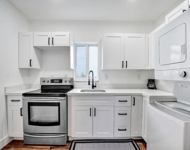817 Tyler Street - Photo Thumbnail 48