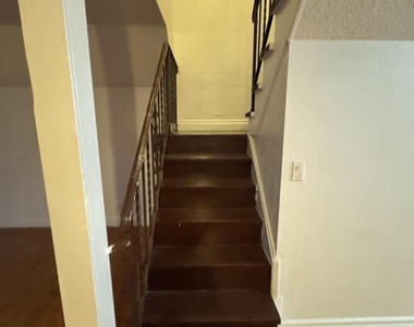3904 Sw 67th Way - Photo Thumbnail 12