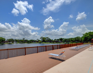 782 Nantucket Circle - Photo Thumbnail 27