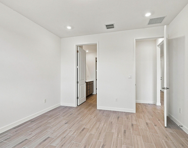 3640 Spanish Cedar Place - Photo Thumbnail 9