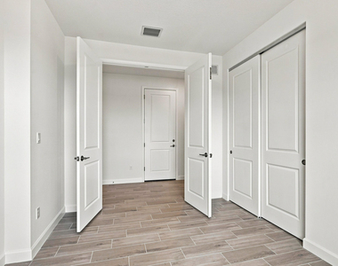 3640 Spanish Cedar Place - Photo Thumbnail 15