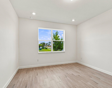 3640 Spanish Cedar Place - Photo Thumbnail 8