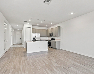 3640 Spanish Cedar Place - Photo Thumbnail 5