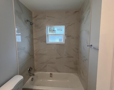 2475 Faith Avenue - Photo Thumbnail 9