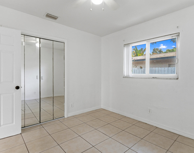 709 Sw 13th Avenue - Photo Thumbnail 22