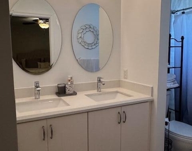13394 Georgian Court - Photo Thumbnail 16