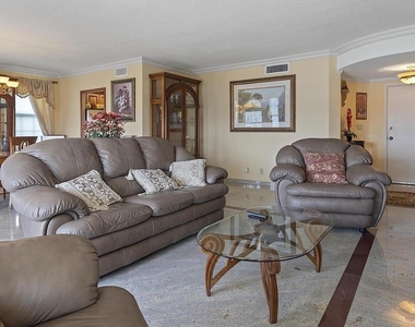 3475 S Ocean Boulevard - Photo Thumbnail 3