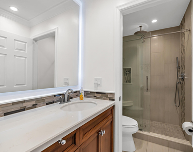 12571 Nw 57th Court - Photo Thumbnail 24
