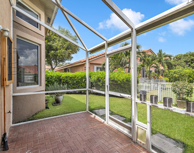 12571 Nw 57th Court - Photo Thumbnail 35