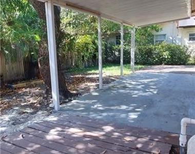 738 Sw 5th Avenue - Photo Thumbnail 2