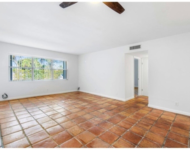 420 Se 2nd Avenue - Photo Thumbnail 2