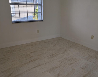 9851 Sw 117th Court - Photo Thumbnail 19