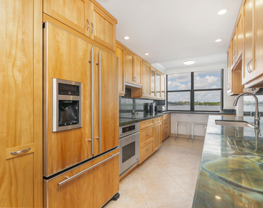 2860 S Ocean Boulevard - Photo Thumbnail 11