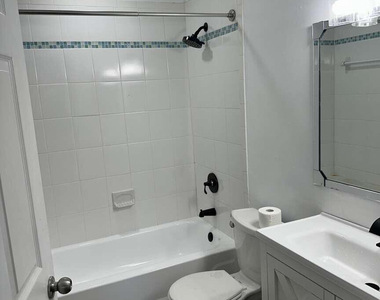 9912 61st Way S - Photo Thumbnail 7