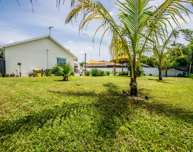 272 Sw Fairchild Avenue - Photo Thumbnail 26