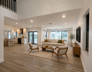 10920 Haydn Drive - Photo Thumbnail 5