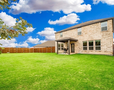 1200 Lancaster Drive - Photo Thumbnail 30