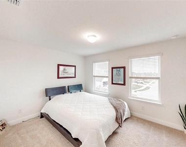 1200 Lancaster Drive - Photo Thumbnail 25