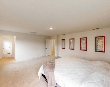 1200 Lancaster Drive - Photo Thumbnail 20