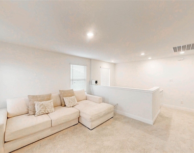 1200 Lancaster Drive - Photo Thumbnail 17