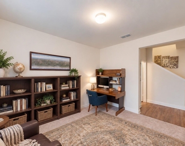 1200 Lancaster Drive - Photo Thumbnail 7
