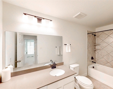 1200 Lancaster Drive - Photo Thumbnail 24
