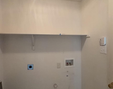 3704 Mariner Street - Photo Thumbnail 13