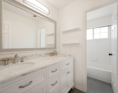 4167 Crooked Stick Drive - Photo Thumbnail 21